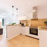 Bravissimo Mora 4 Apartment
