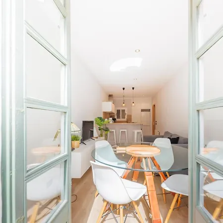 Bravissimo Mora 4 Apartment