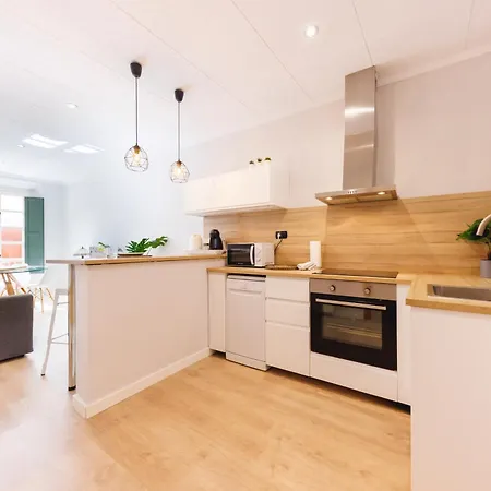 Bravissimo Mora 4 Apartment