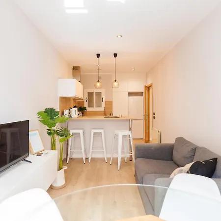 Bravissimo Mora 4 Apartment *