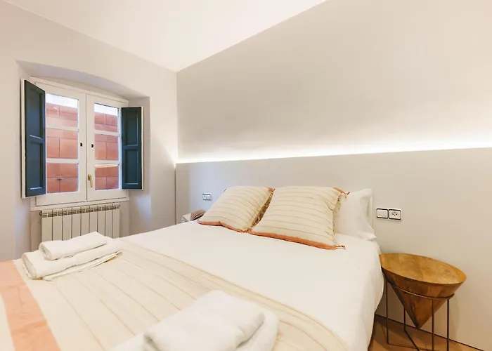Appartement Bravissimo Mora 4 *