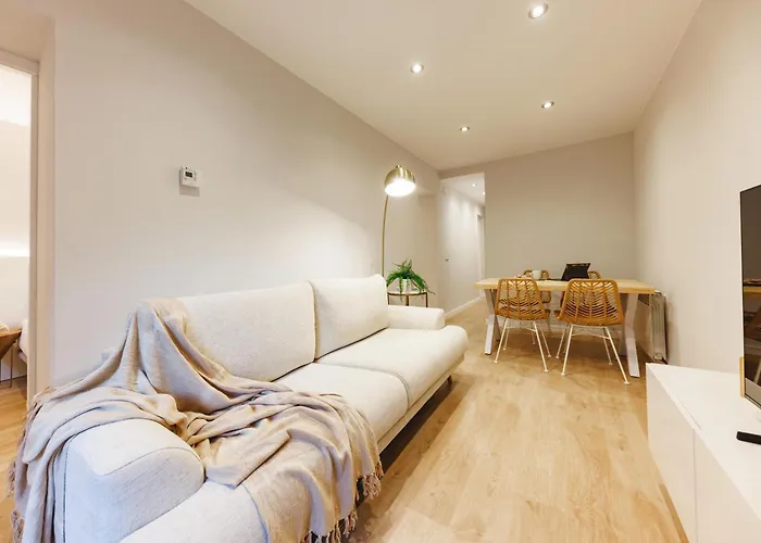 Bravissimo Mora 4 Апартаменты